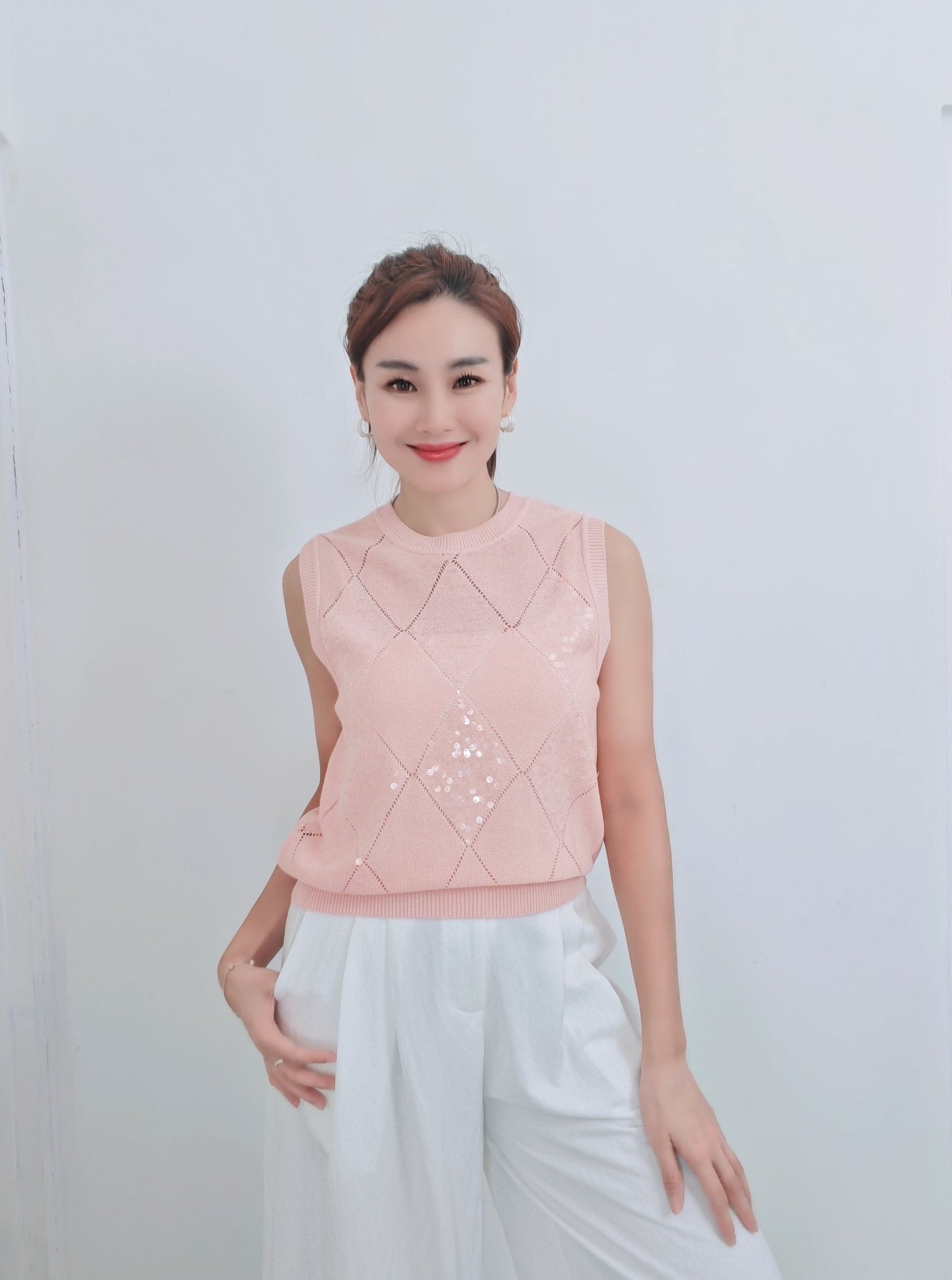 T6745 Sleeveless Top
