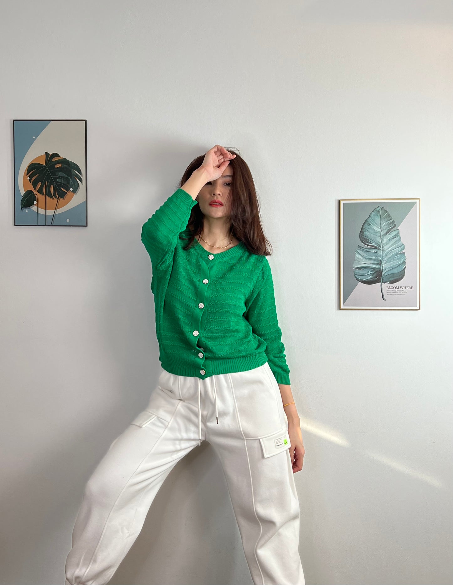T4122 Long Sleeve Buttoned Knitted Top