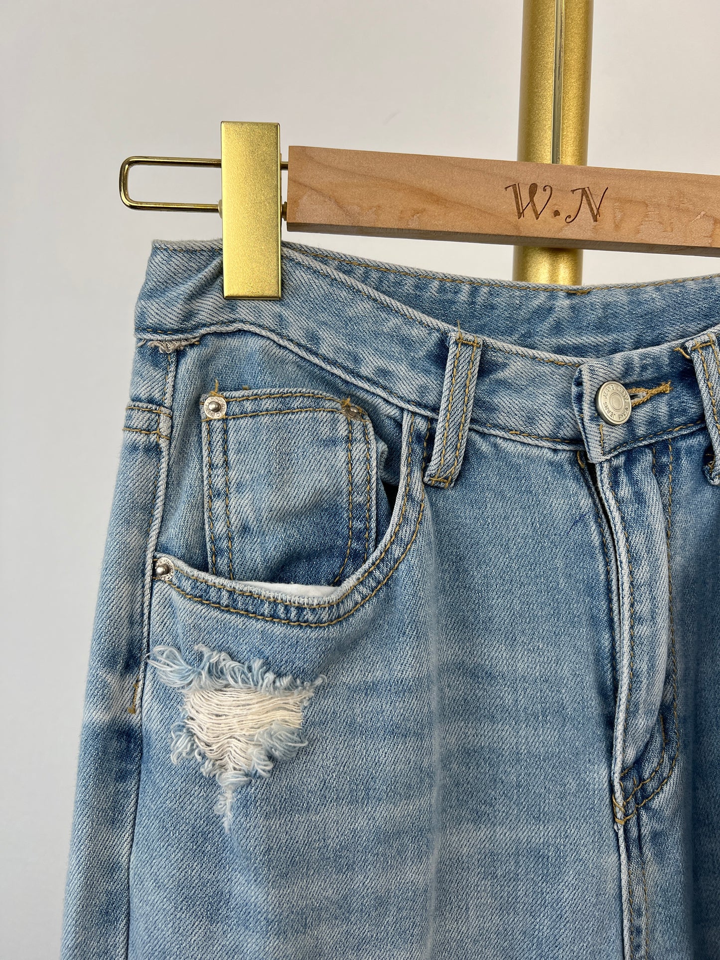 P2435 Jean Pants