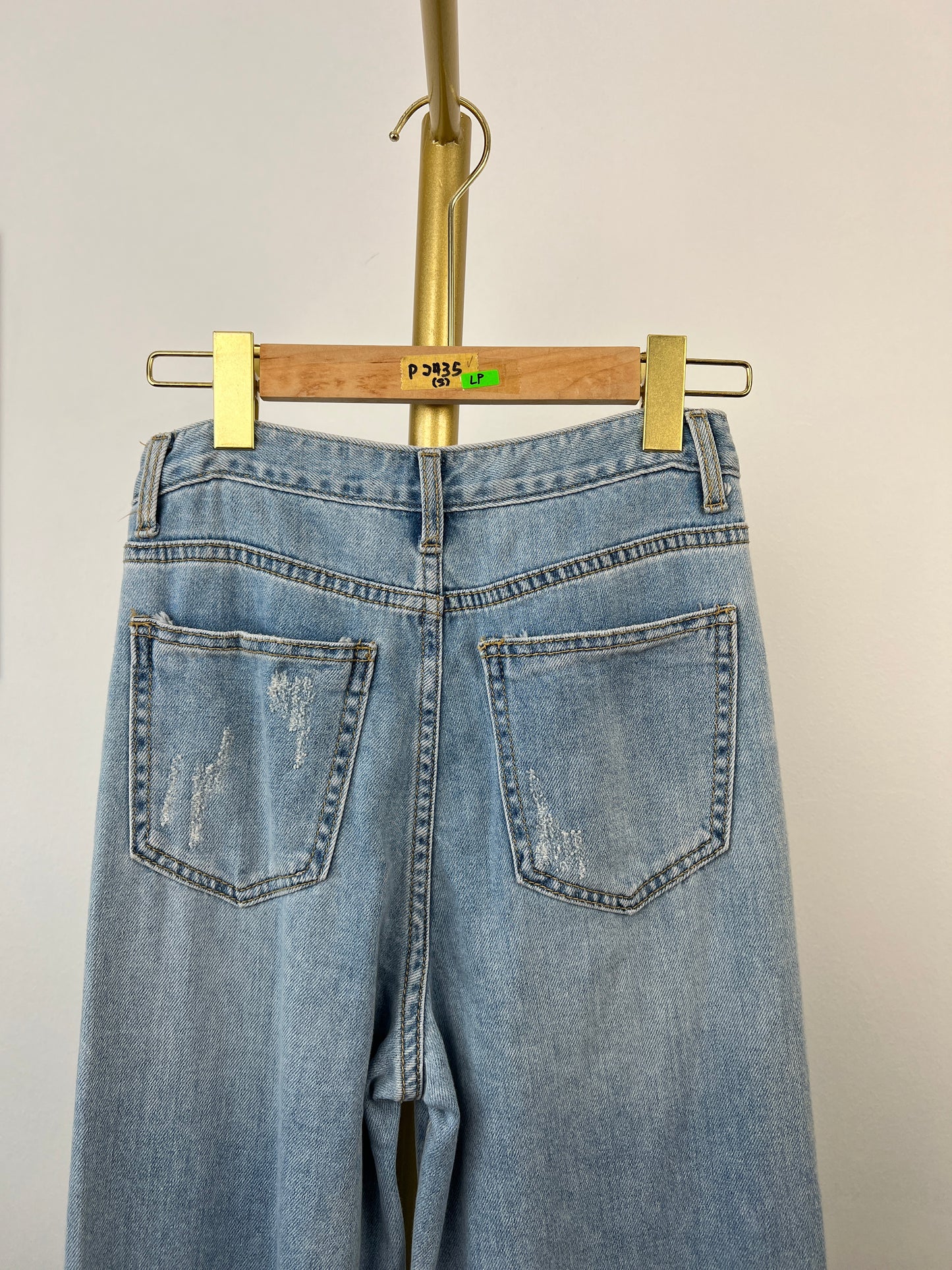 P2435 Jean Pants