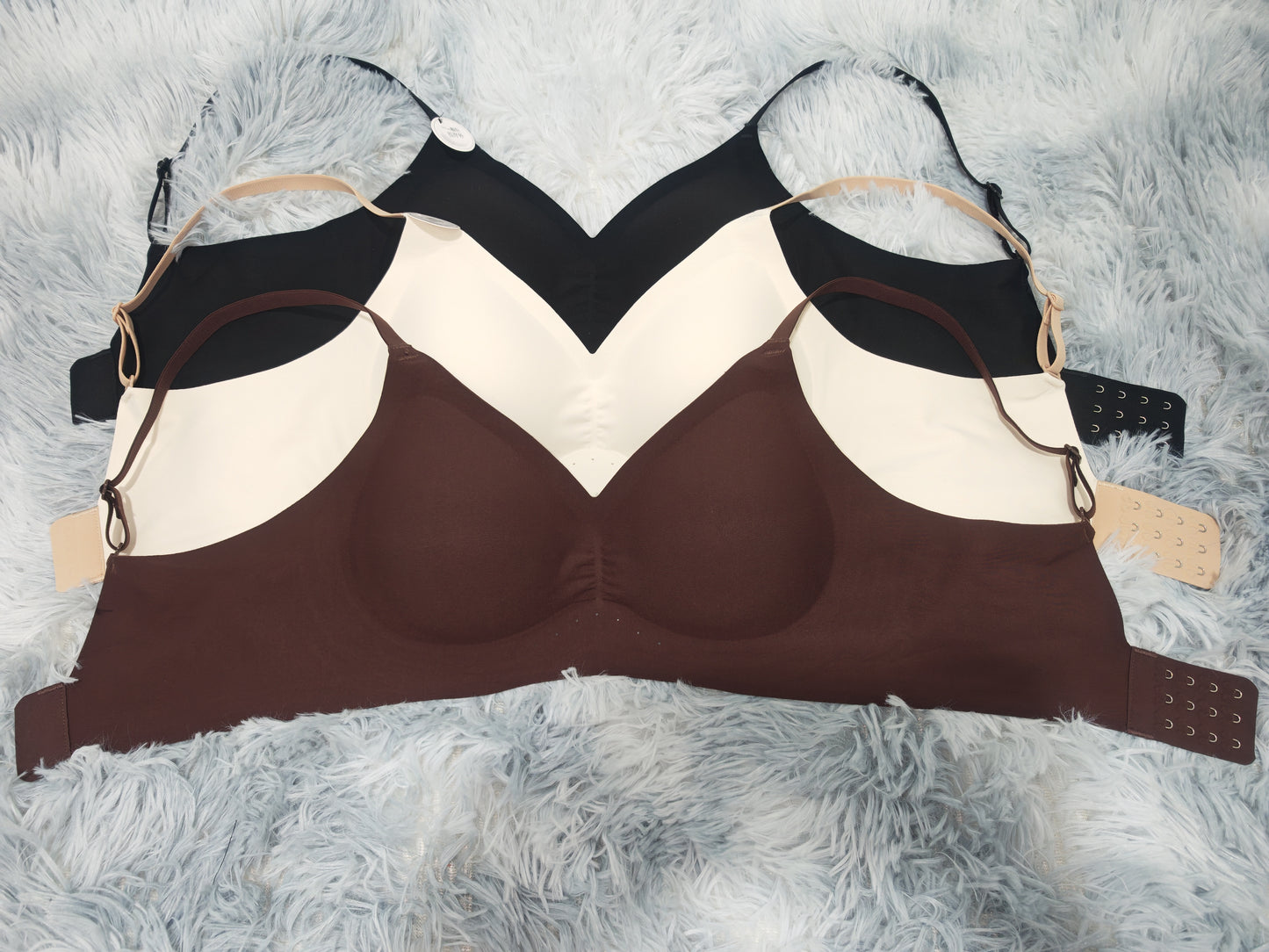Z962 F04 乳液内衣 (Length adjustable 長度可调节)