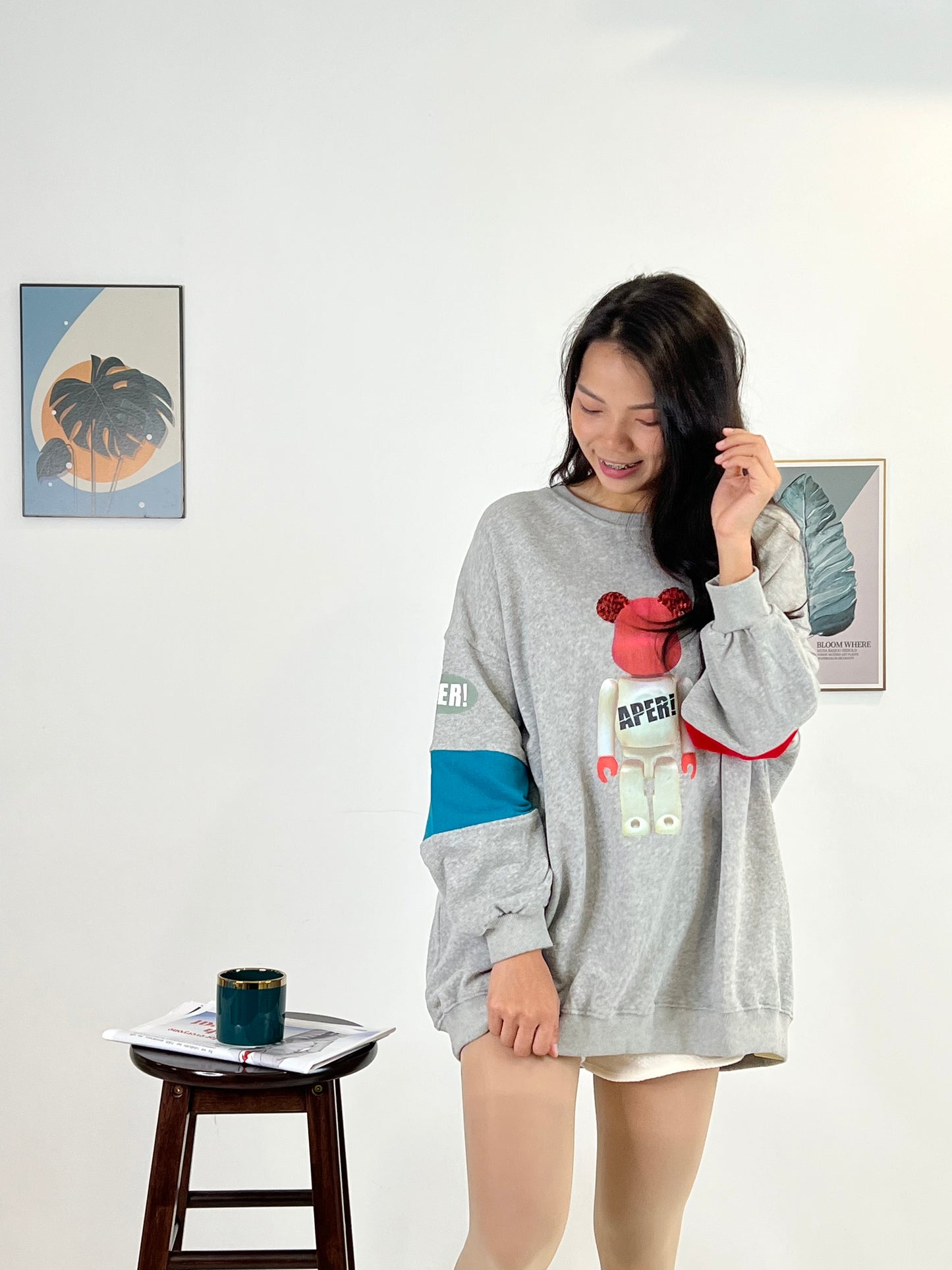 T5615 Stitched Graphic Sweater