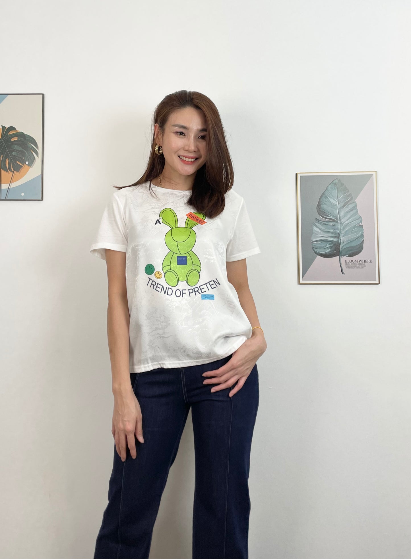 T6001 Silk Graphic T-shirt