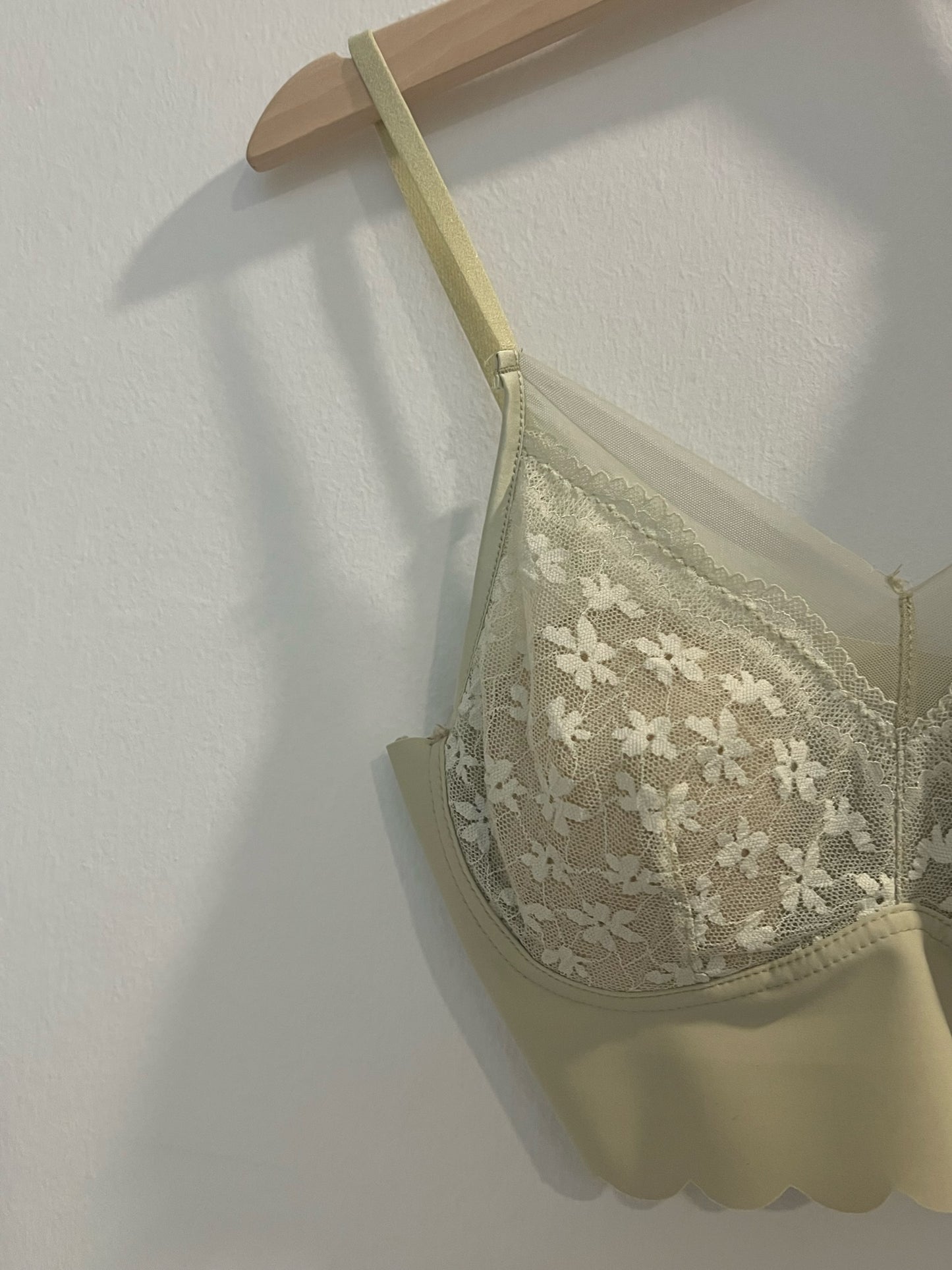 T5598 Embroidered Bra