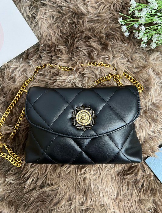 6628 - BAG (L:19cm H:15cm W:5cm)