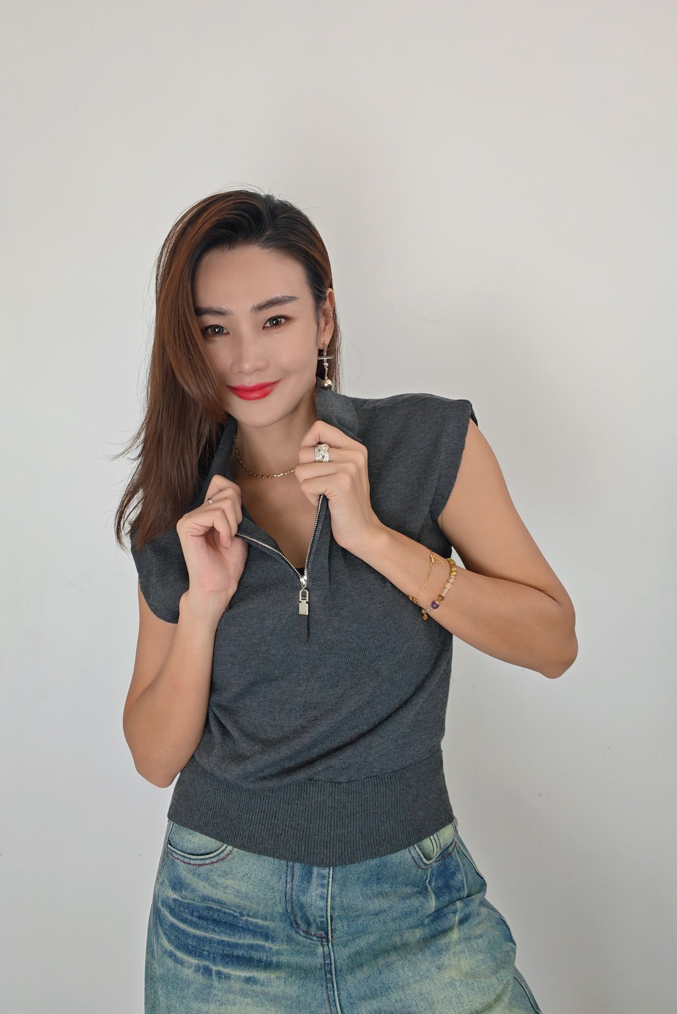 Z589 Y19028 Top 上衣