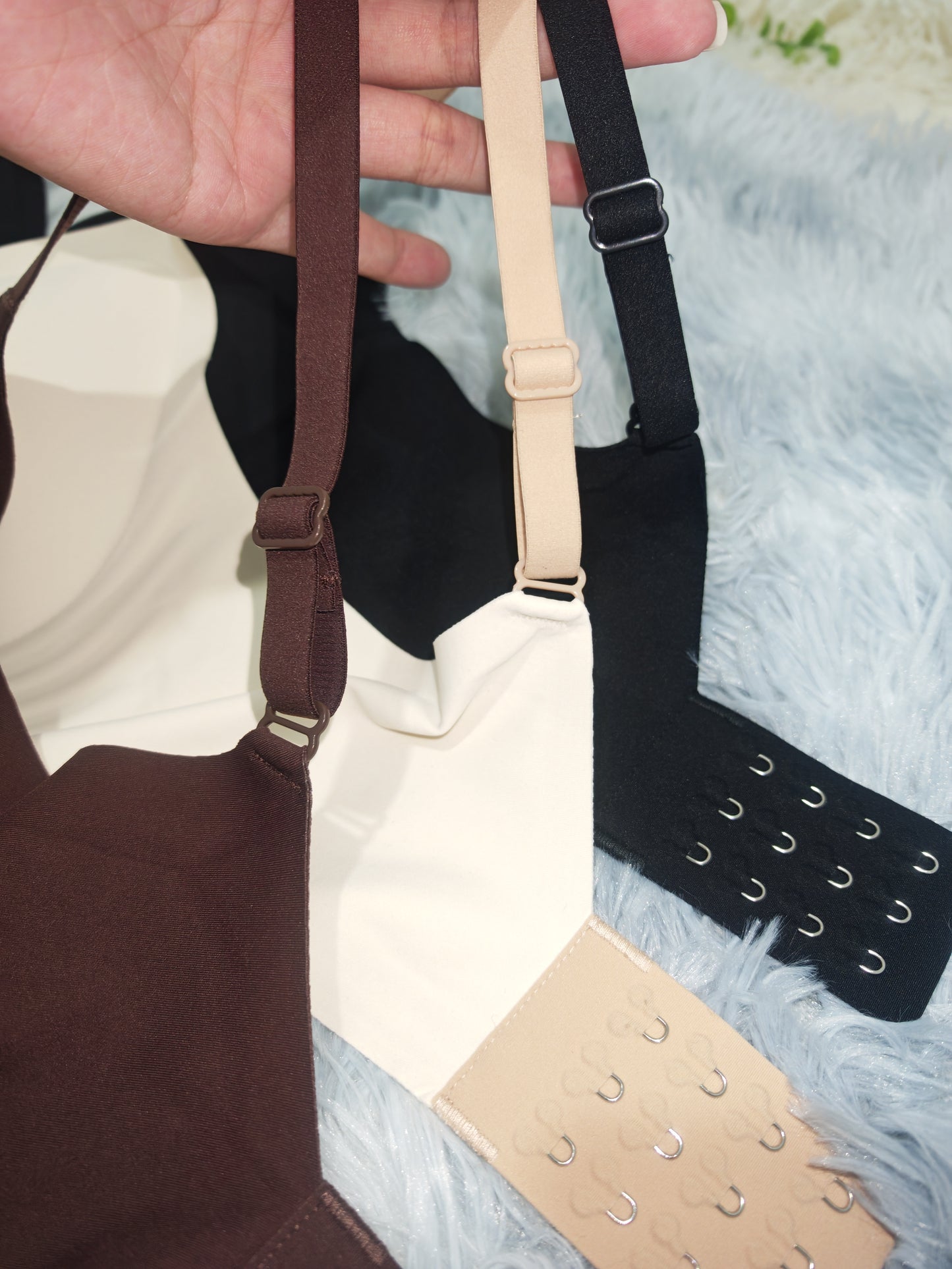 Z962 F04 乳液内衣 (Length adjustable 長度可调节)