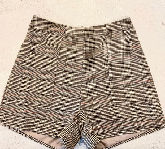 P3432 Plaid Short Pants