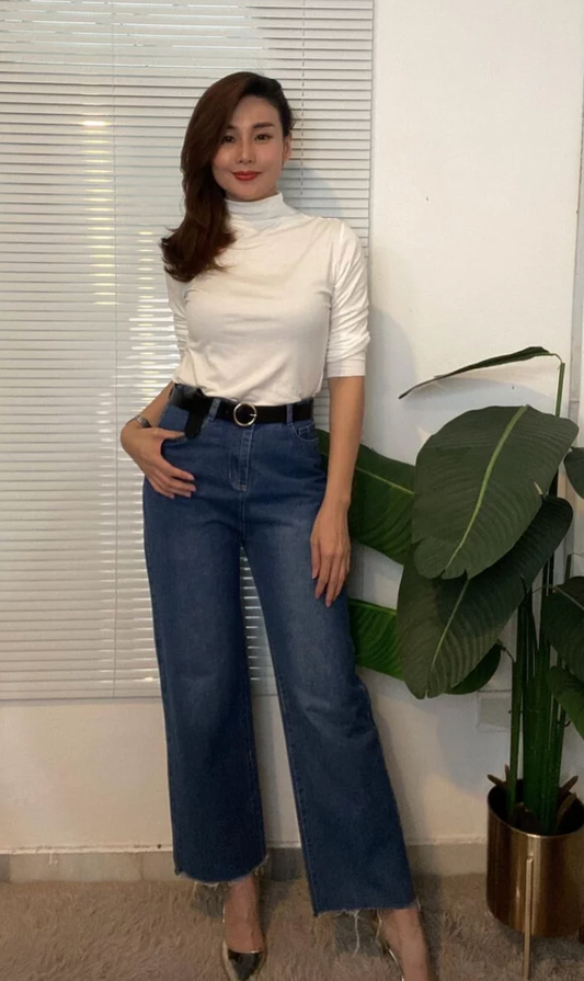 P4407 Flared Jeans
