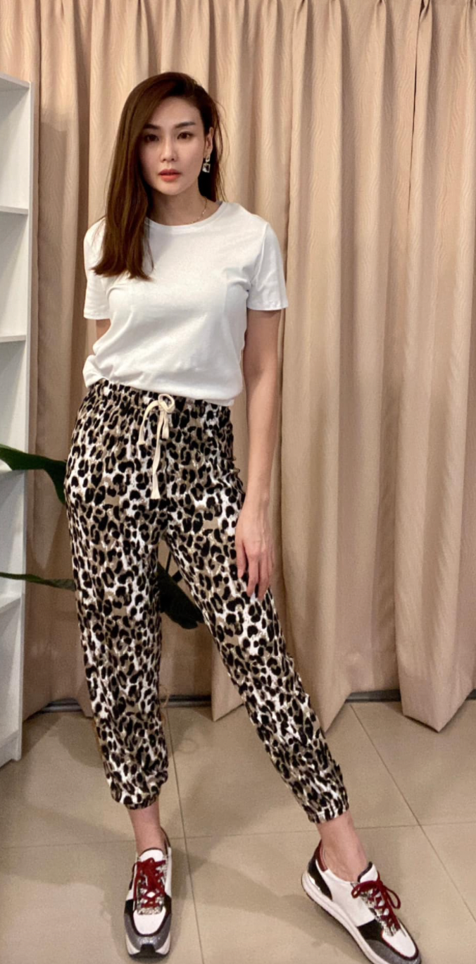 P4668 Leopard Print Casual Pants